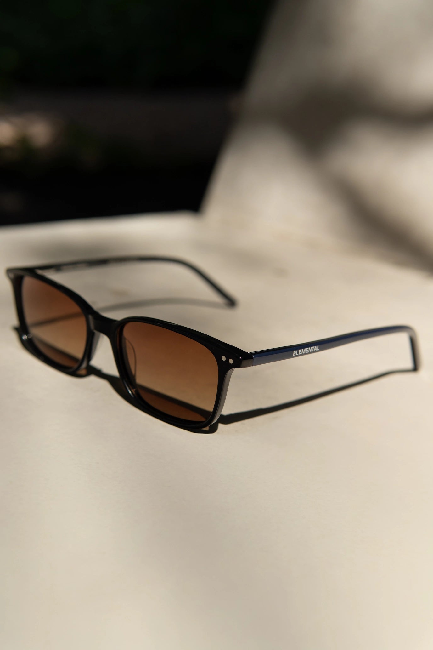 Gafas Elemental + Remera Gratis